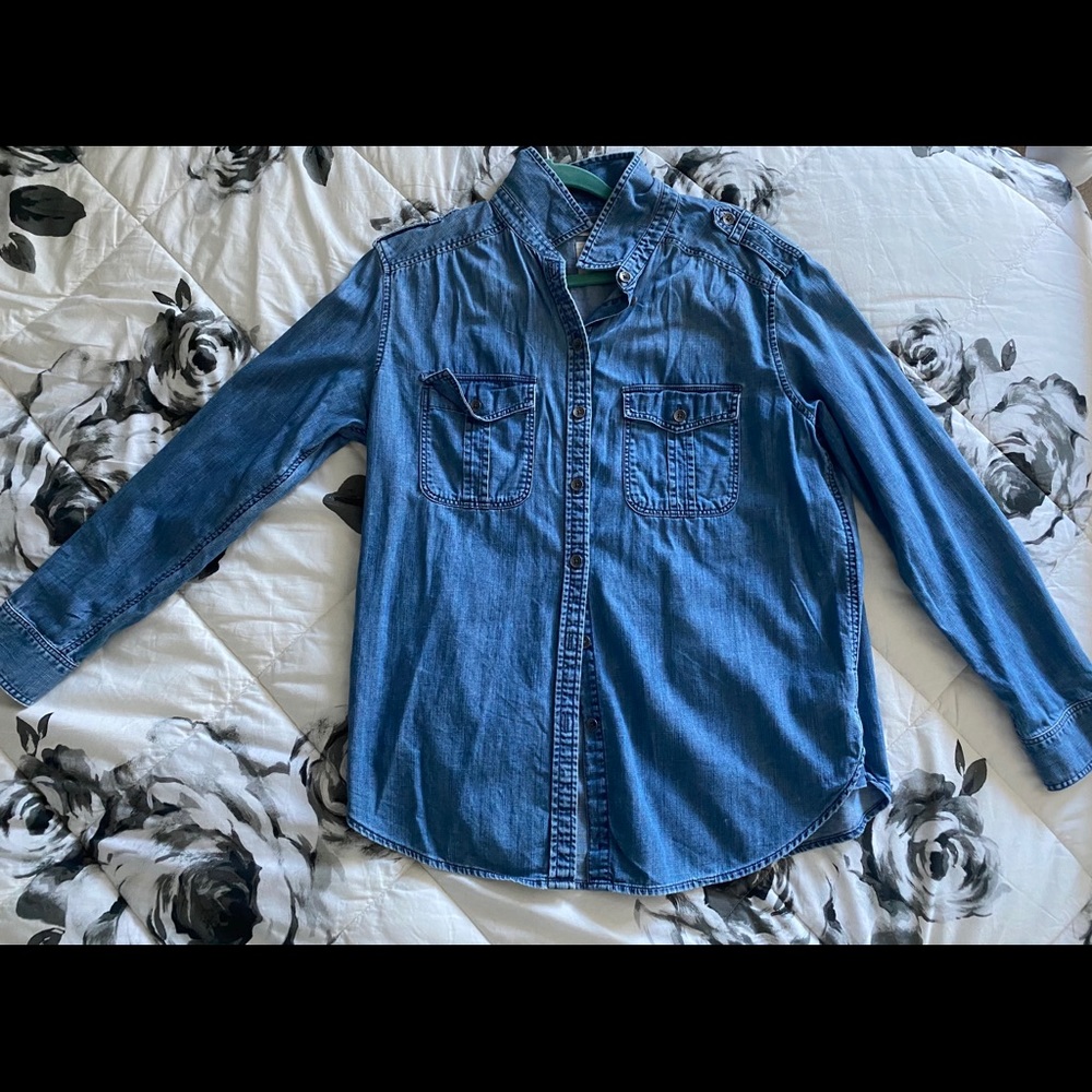 American Eagle Shirt